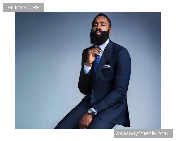 超帅足球明星与西装女生的时尚碰撞引领潮流新风尚 超帅足球明星与西装女生的时尚碰撞引领潮流新风尚