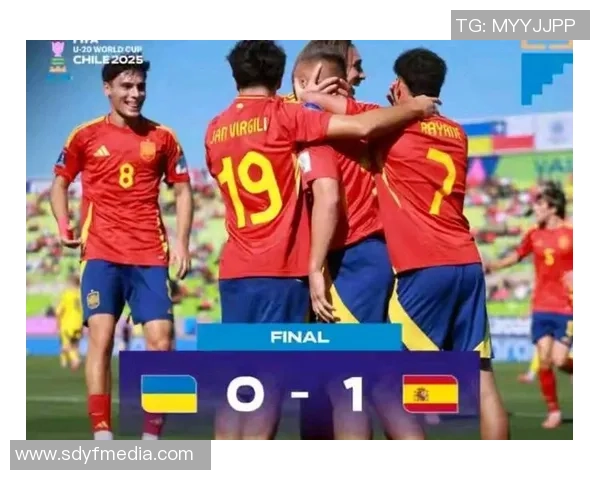 现役足球明星最强阵容揭秘谁能称霸绿茵场的巅峰之战